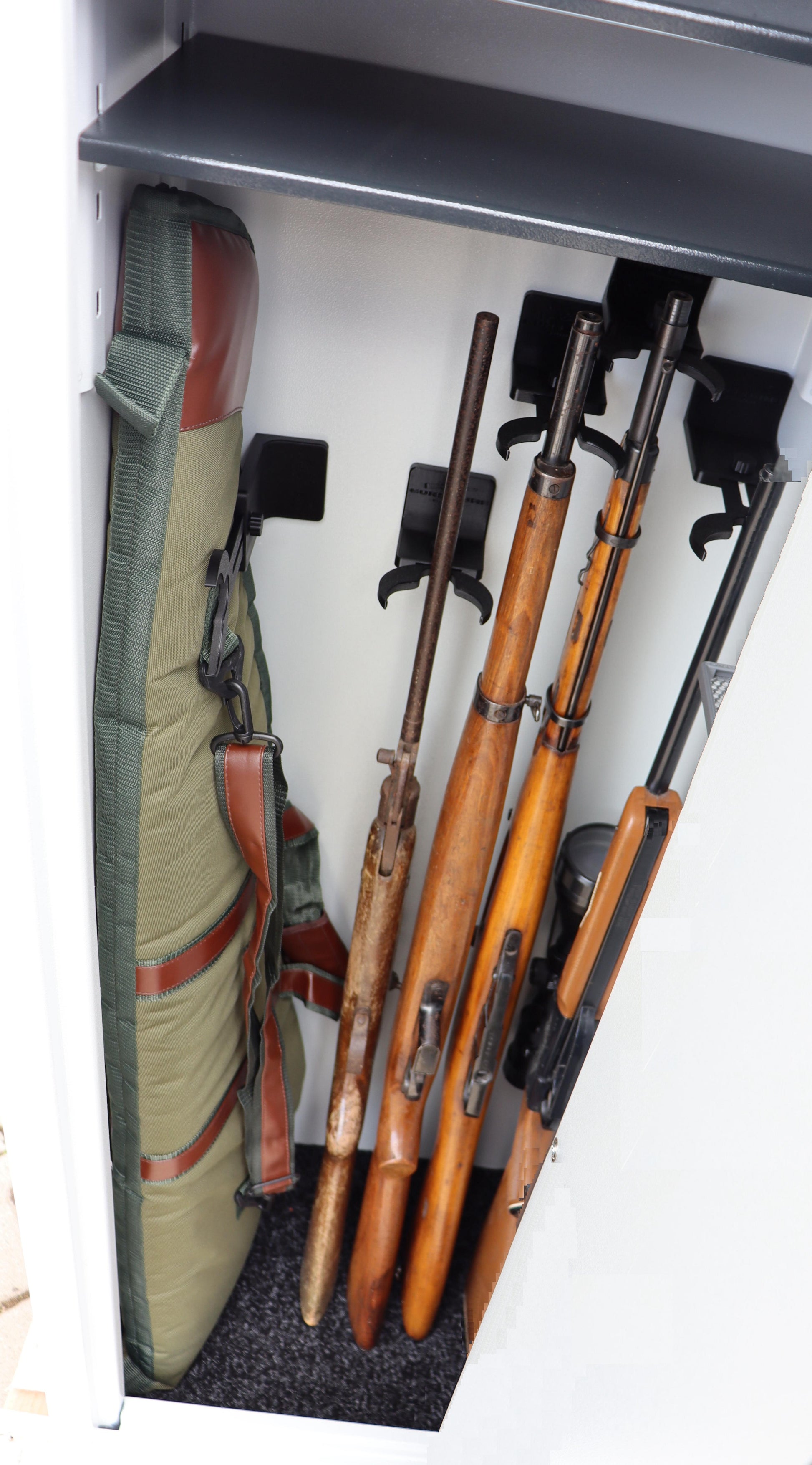 Waffenschrank_Hunter_Klasse_1_innen