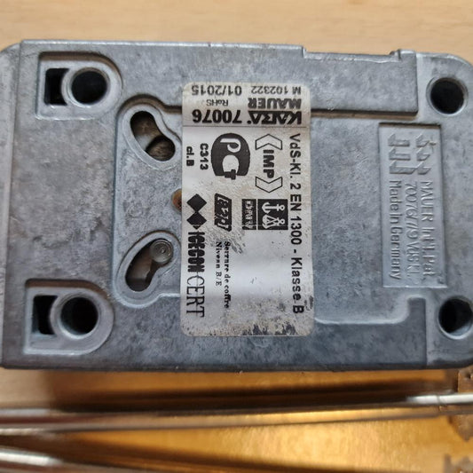 LETZTE CHANCE Doppelbartschloß Mauer 70076 Klasse 2, 2 Schlüssel 165mm