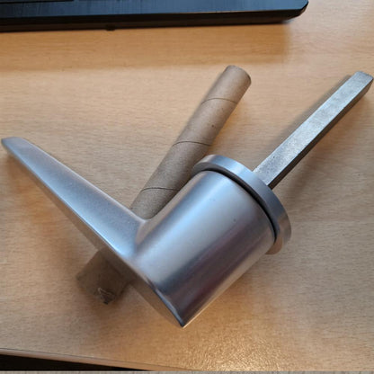 LETZTE CHANCE neuer Mauer Aluminium Tresorgriff TALOS mit Anschraubrosette, 11mm Vierkant